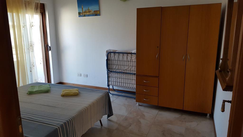 Velaj Apartments Orikum Eksteriør bilde